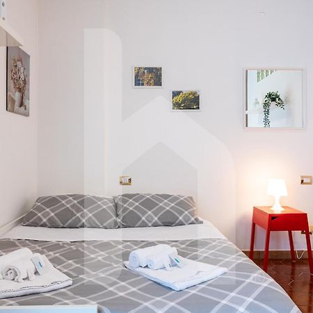 Bed and Breakfast Homiday - Il Giardino --1 Min Ospedale Cisanello--Aeroporto Free Parking-- Пиза Экстерьер фото